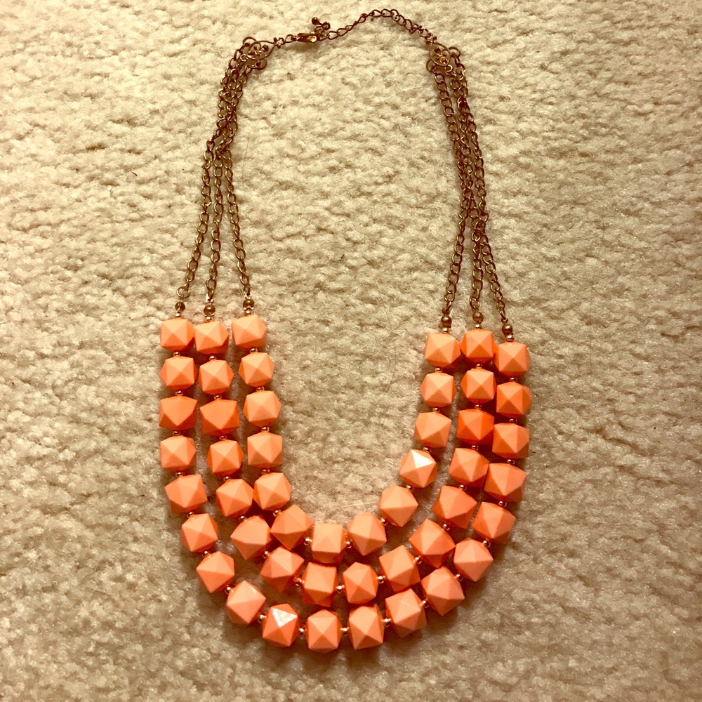 Peach necklace 🍑